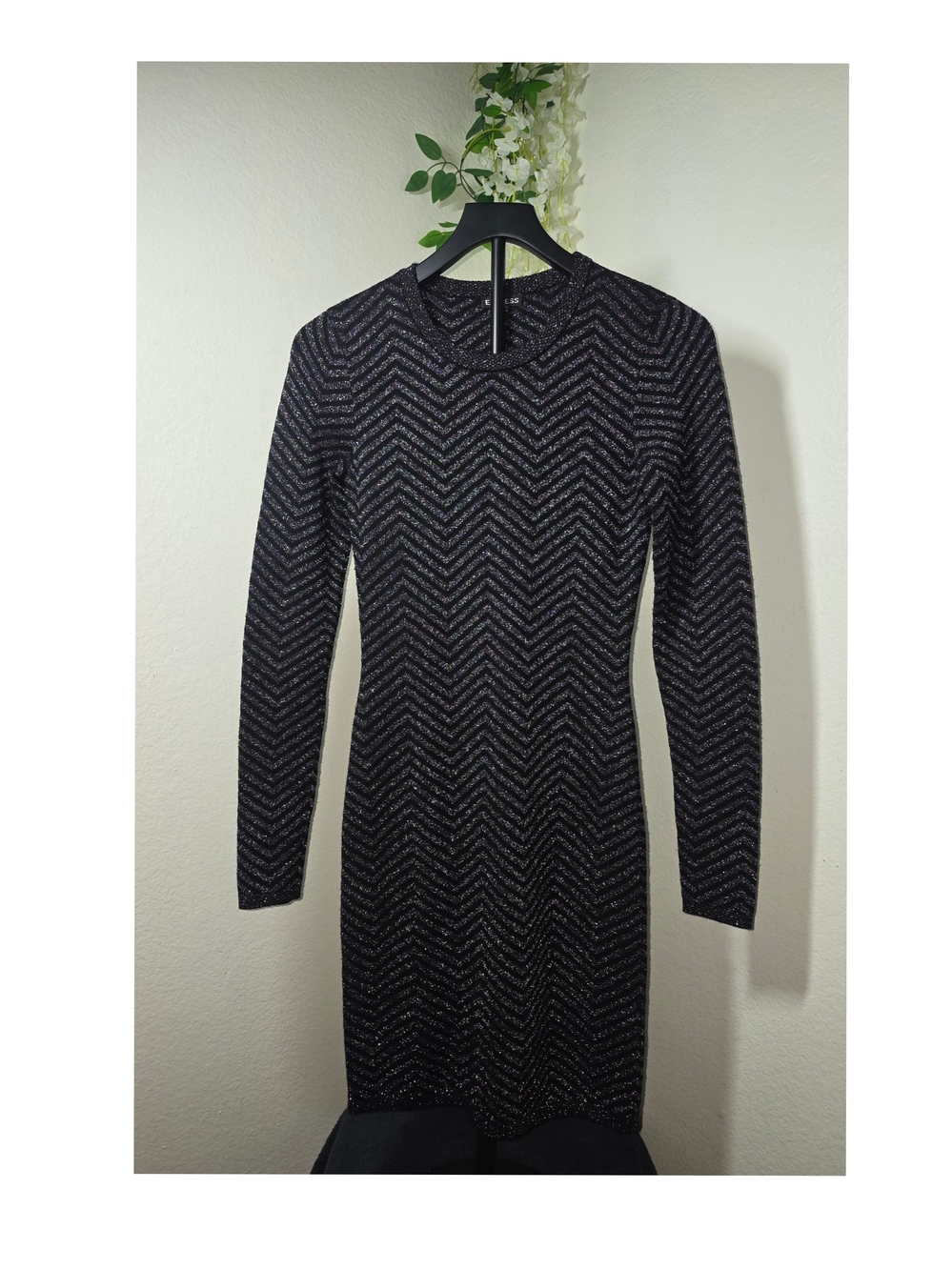 Express Black Chevron Sparkle Midi Dress